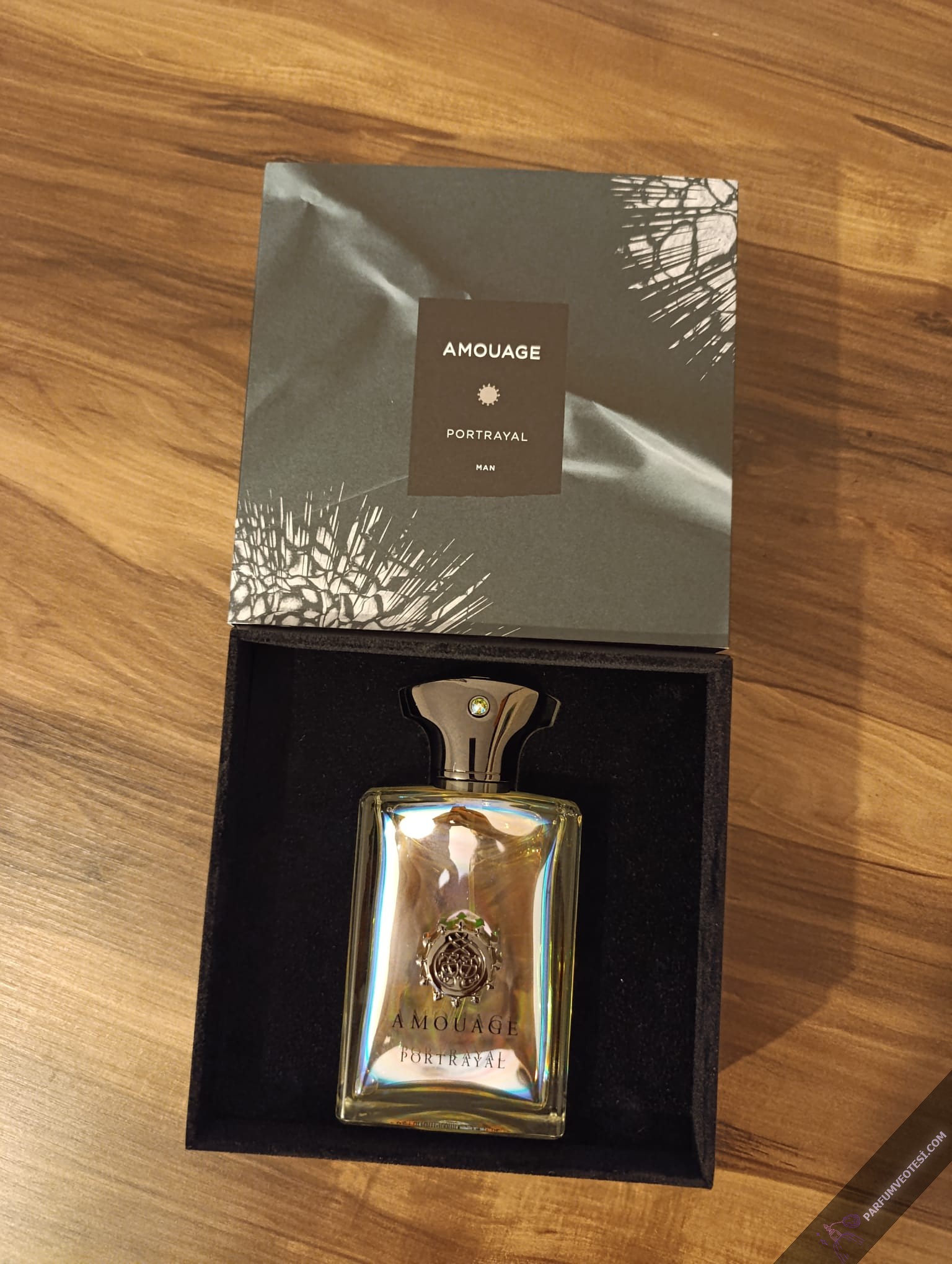 amouage-portrayal-man.jpg