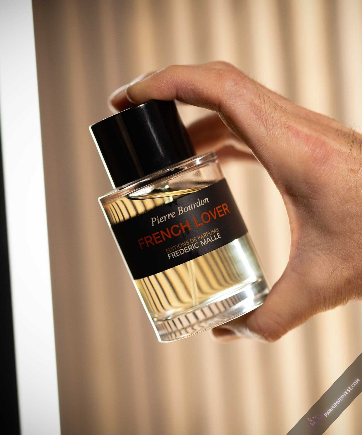 fragrance-gifts-688x826@2x.jpg