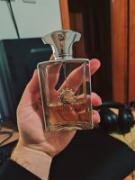 amouage.jpg